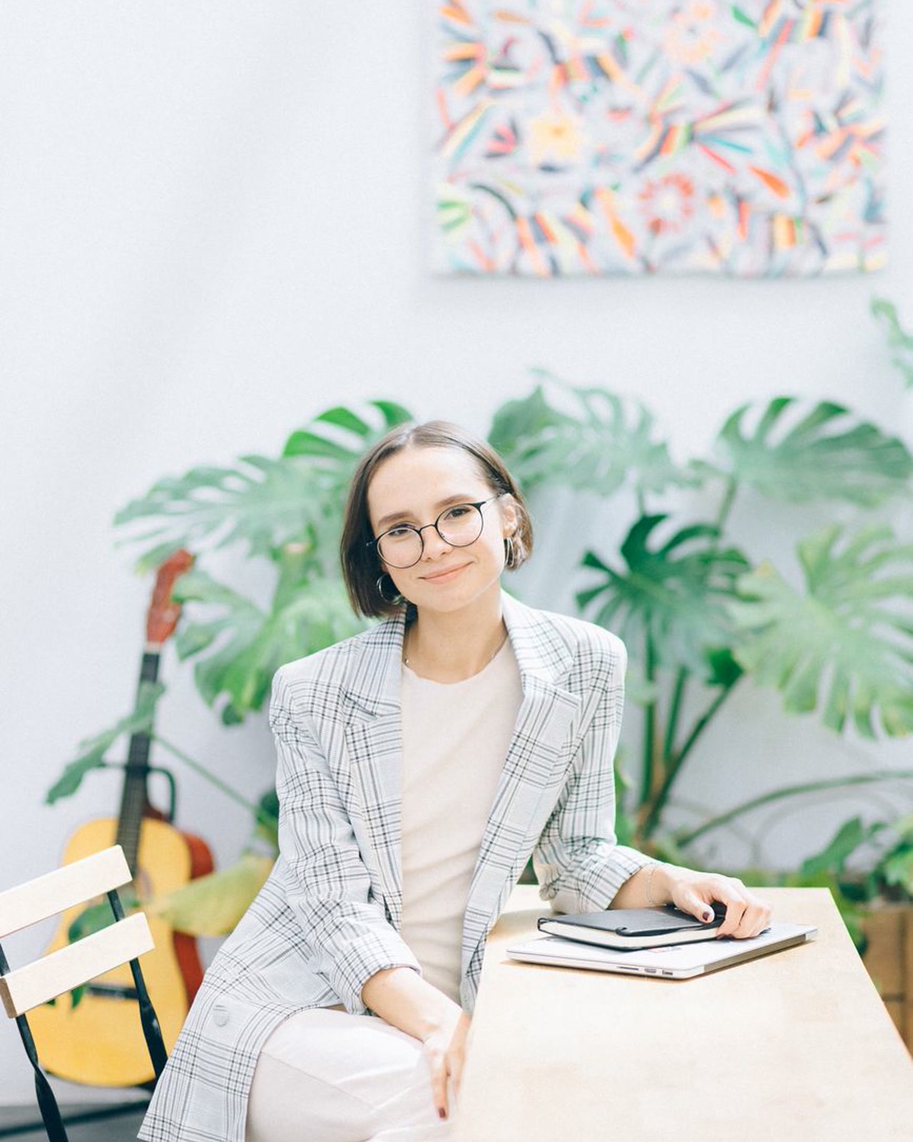 Ms De Vries — Producer / lecturer